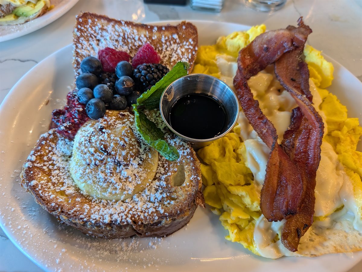 Bistro Café